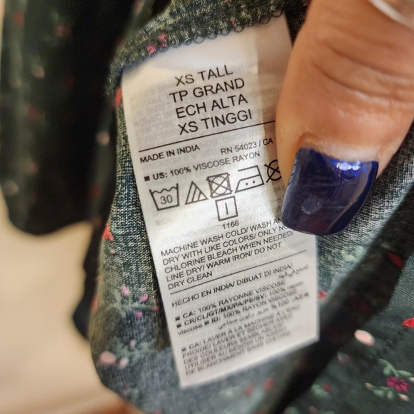 Old Navy Floral Green Wrap Long Sleeves Dress NWT - Picture 12 of 14